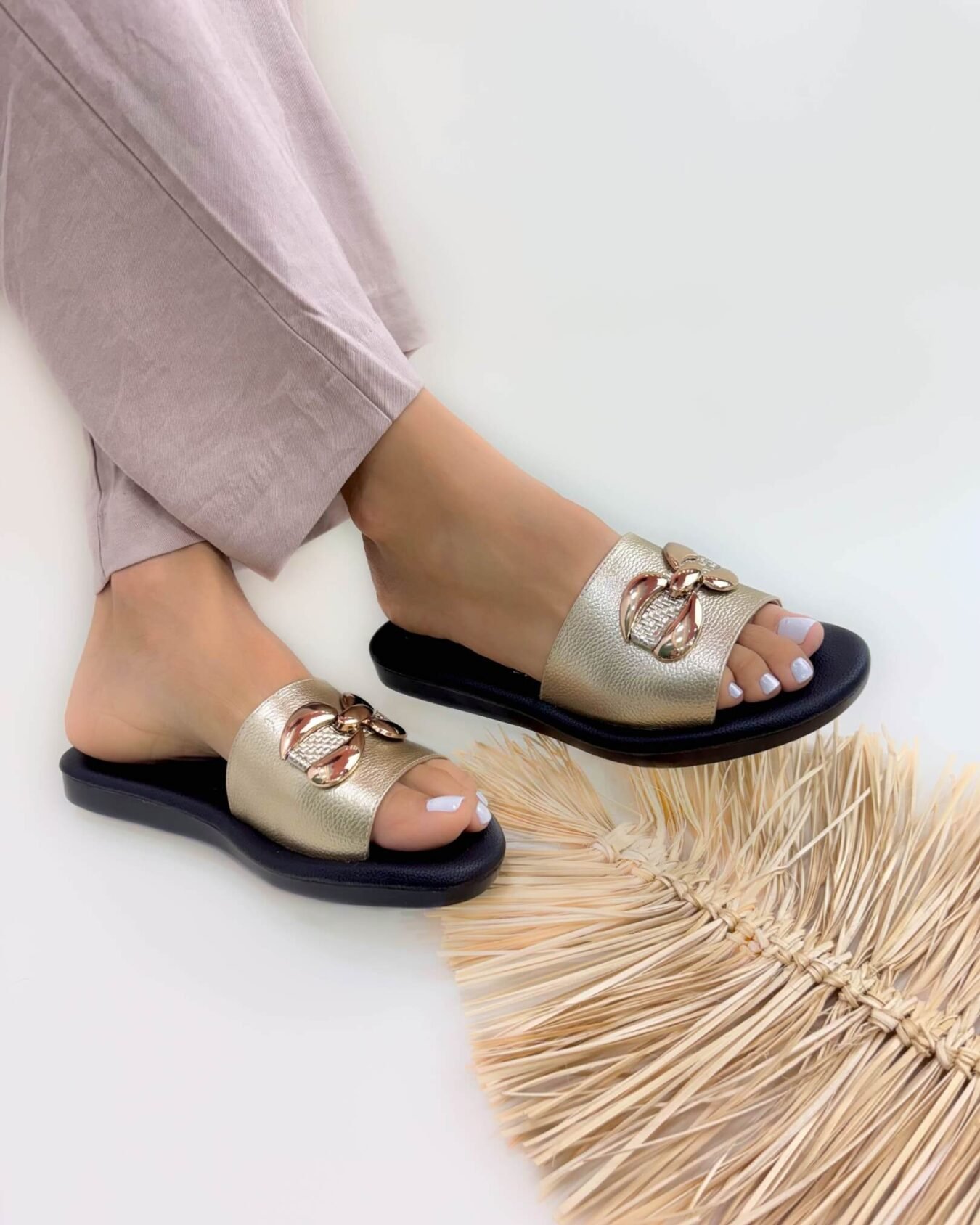 Sandalia Aura Dorado