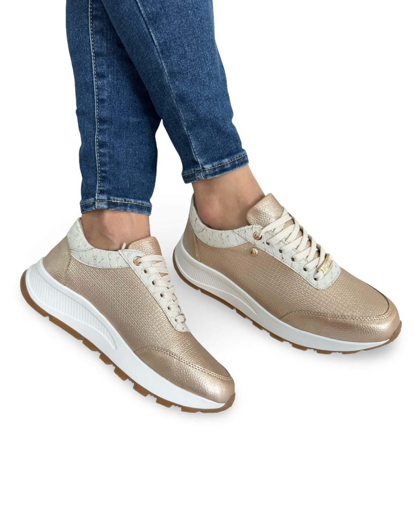 Deportivo Emily Champang x Folia