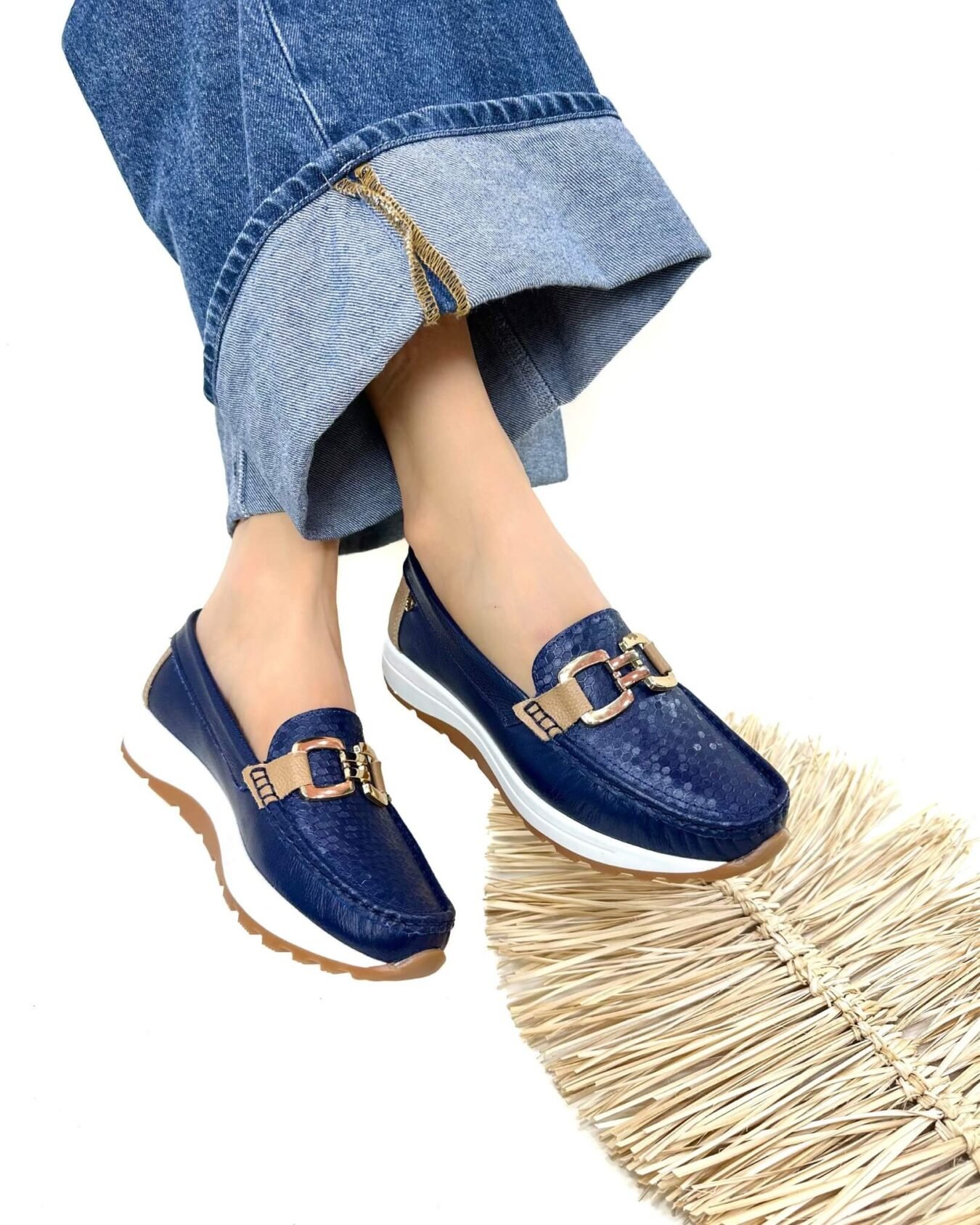 Mocasin Antonella Azul oscuro x Camel