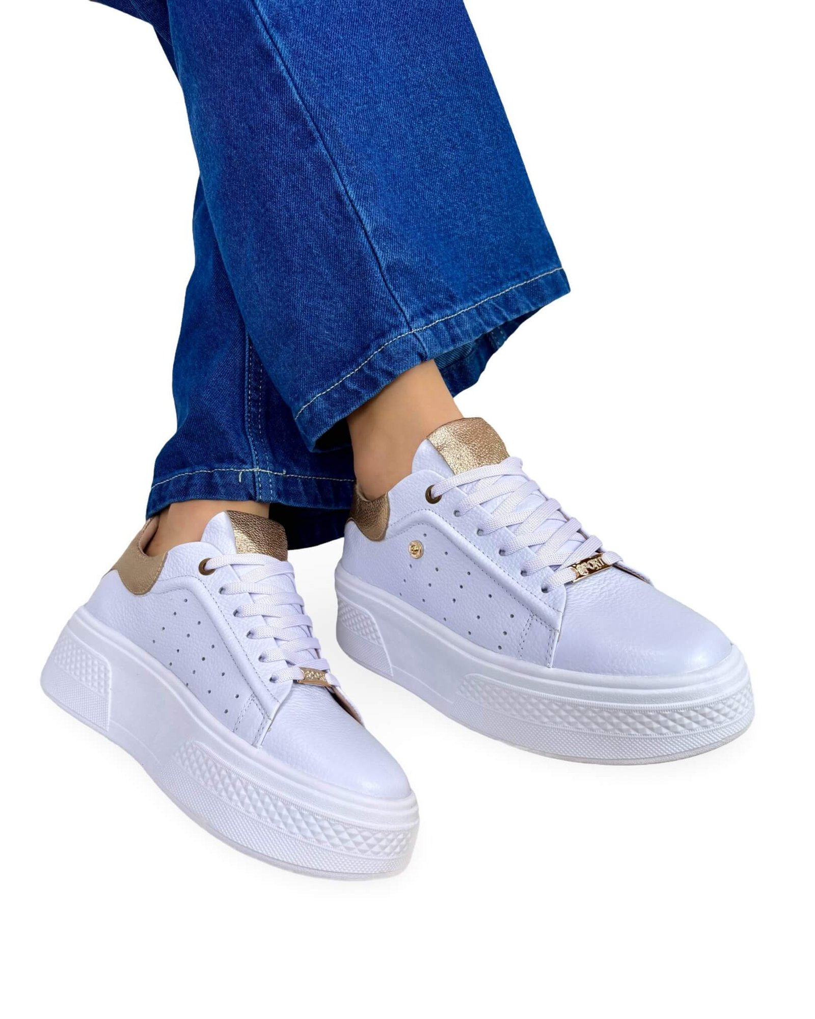 Deportivo Hanna Blanco x Oro