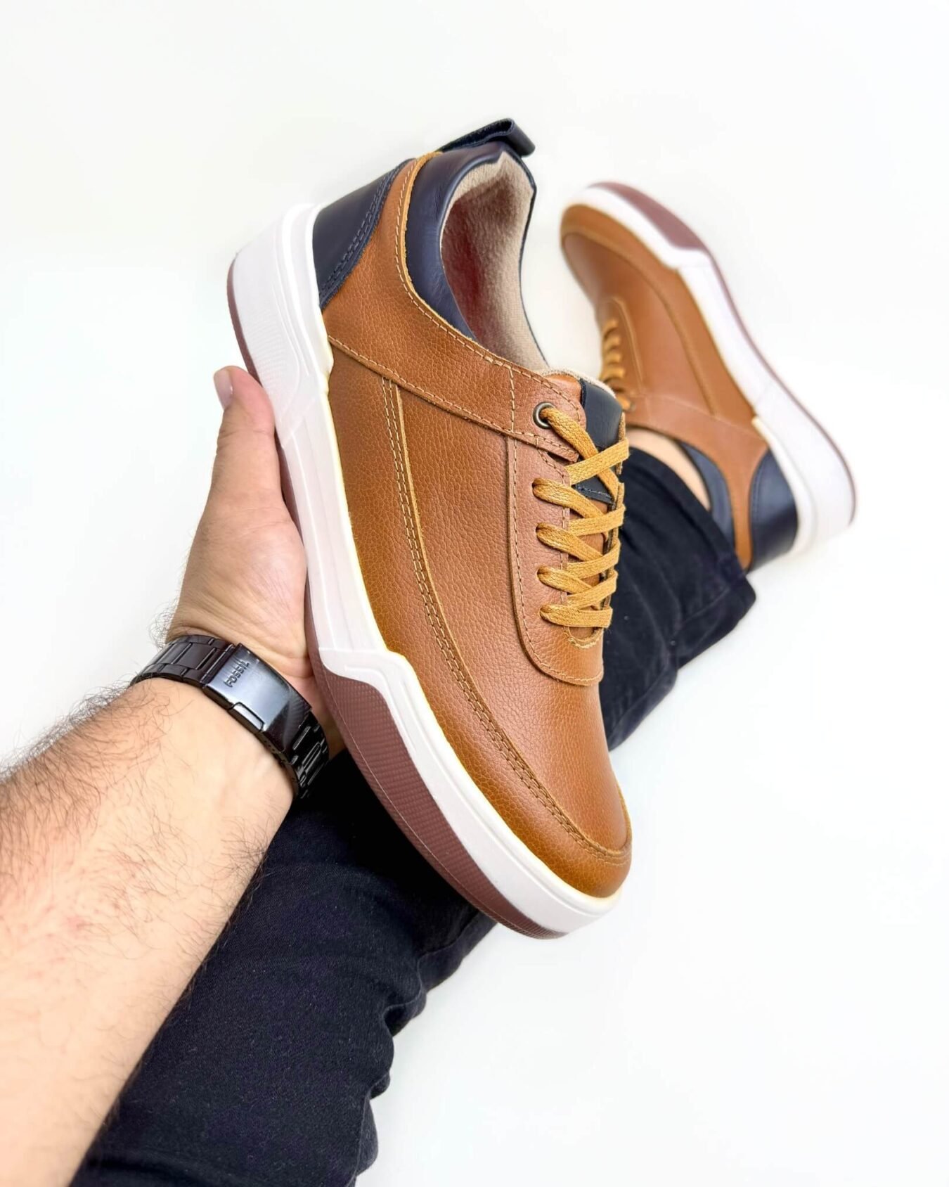 DEPORTIVO HOMBR Miel x Negro 3085