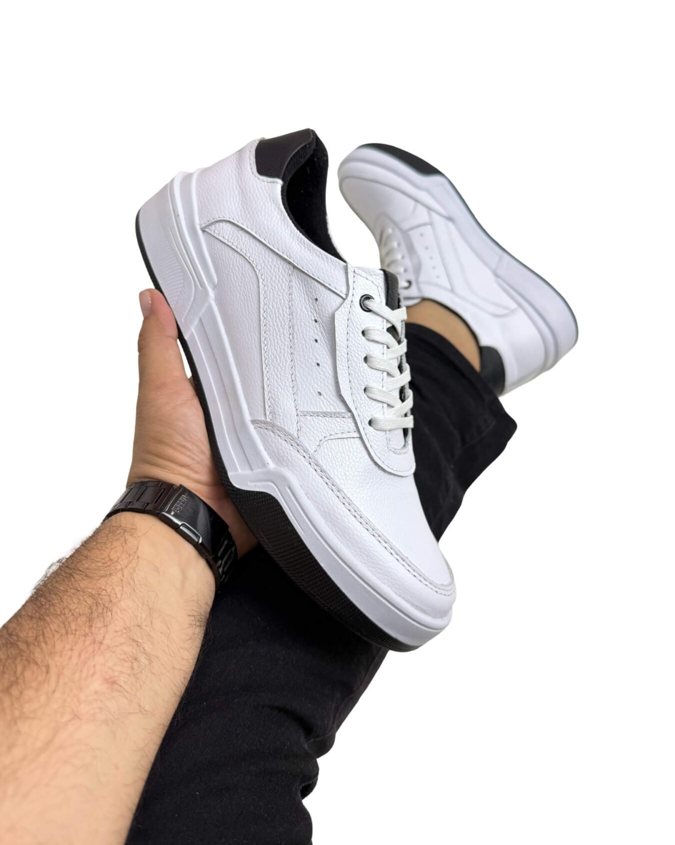 DEPORTIVO HOMBRE CAPRI BLANCO X NEGRO 3084