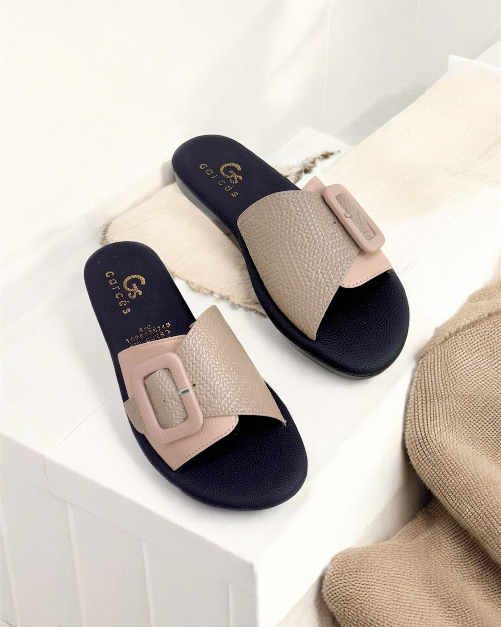 Sandalia Isabela Hielo Taupe - Image 3