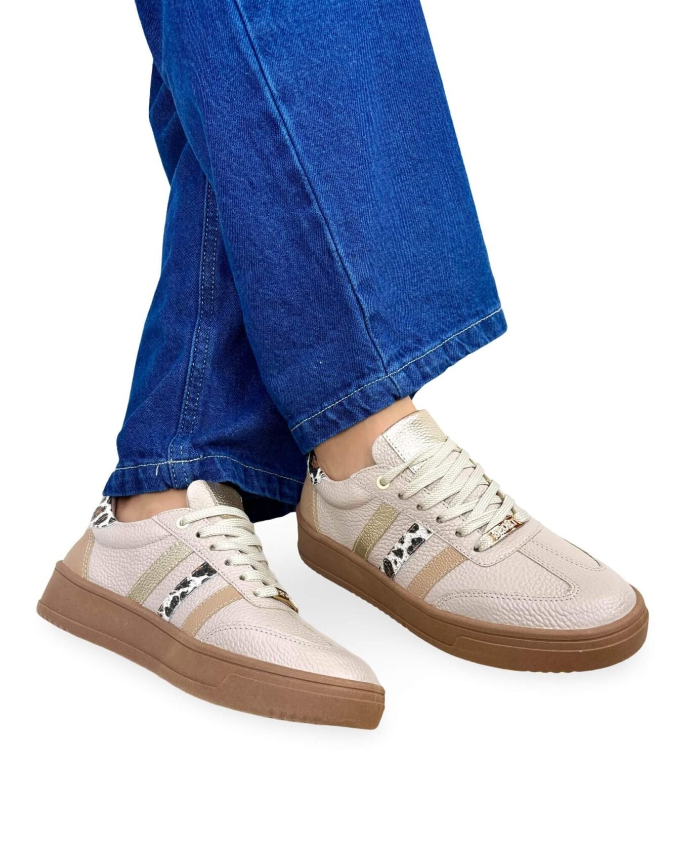 Deportivo Zoe Arena Print