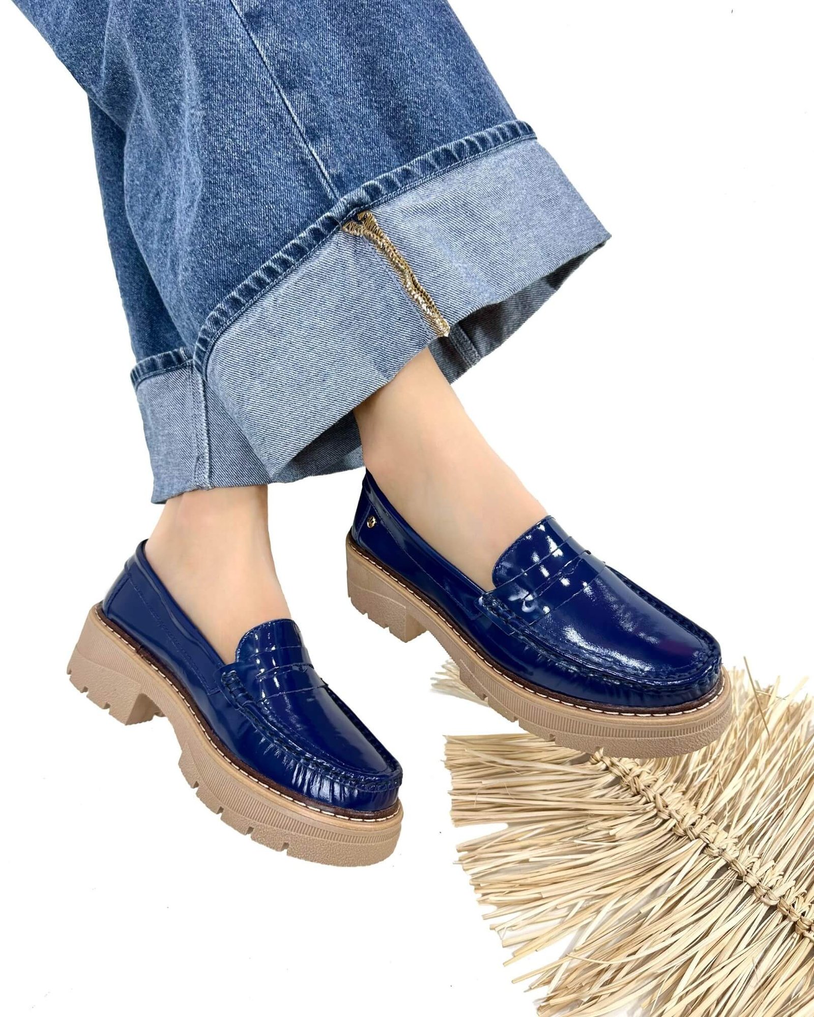 Mocasin Retro Charol Antifaz Azul