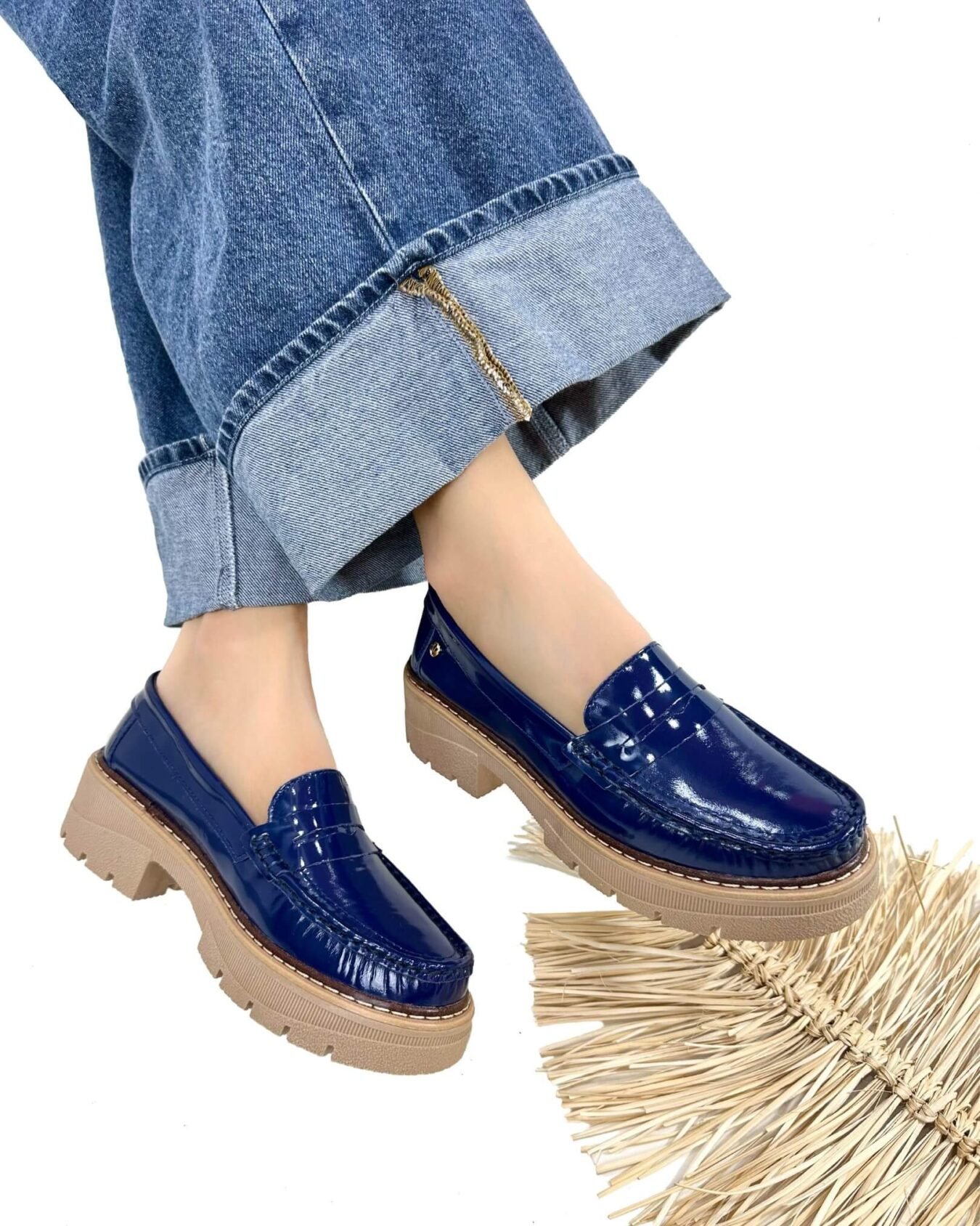 Mocasin Retro Charol Antifaz Azul