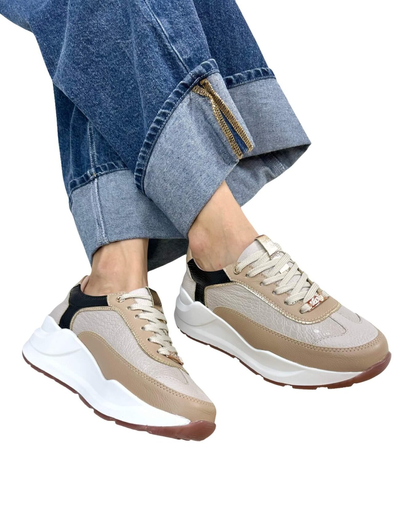 Deportivo Esmeralda Arena Negro Oro